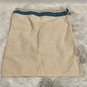 Tory Burch cream dust shoes wallet bag